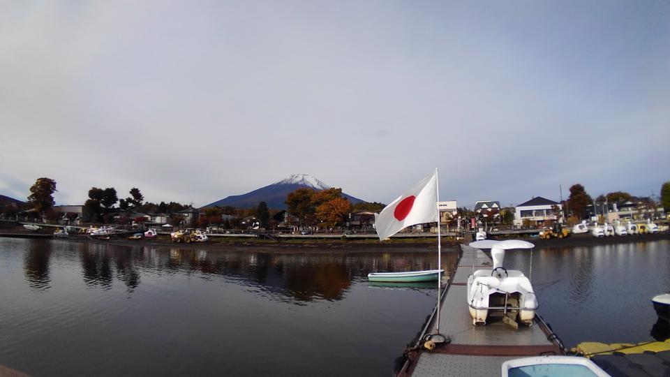 レンタル自転車で山中湖を・・・